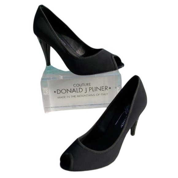 Donald J. Pliner Classic Peep Toe Heels - Picture 1 of 7